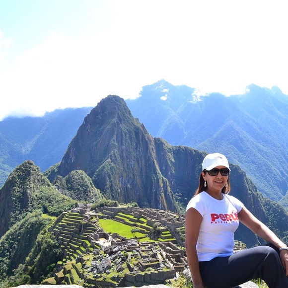 Only the Best Of the Best in my Poshmark Closet. - Picture 4 of 6